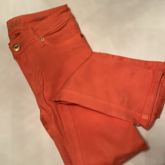 DL1961 bright coral jeans! - Picture 2 of 3